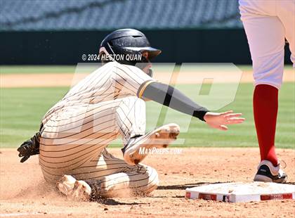 Thumbnail 3 in Don Lugo vs. Mission Viejo (Halo Classic) photogallery.
