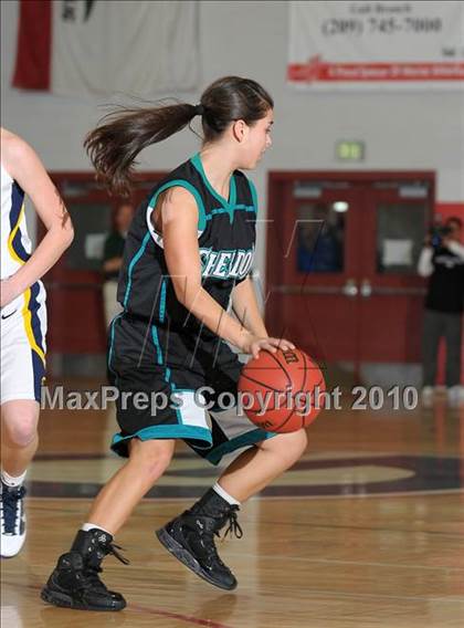 Thumbnail 3 in Sheldon vs. Oak Ridge (CIF SJS D1 Playoffs) photogallery.