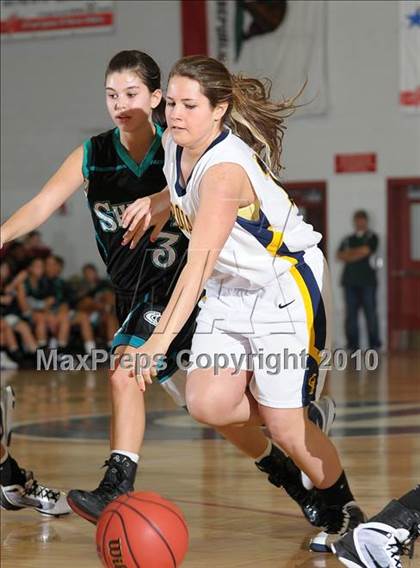 Thumbnail 2 in Sheldon vs. Oak Ridge (CIF SJS D1 Playoffs) photogallery.