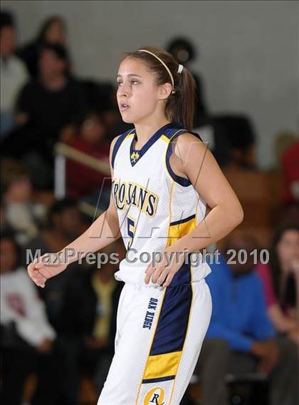 Thumbnail 3 in Sheldon vs. Oak Ridge (CIF SJS D1 Playoffs) photogallery.