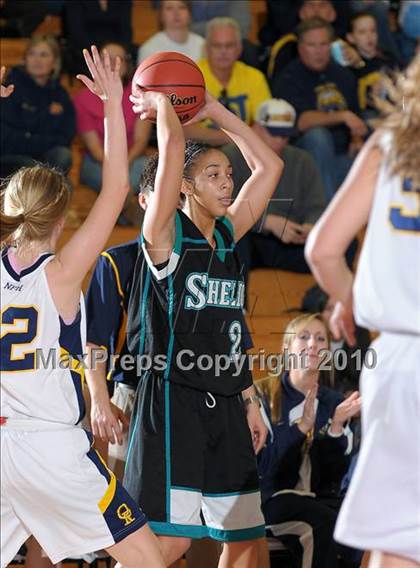 Thumbnail 3 in Sheldon vs. Oak Ridge (CIF SJS D1 Playoffs) photogallery.