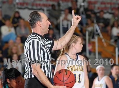 Thumbnail 1 in Sheldon vs. Oak Ridge (CIF SJS D1 Playoffs) photogallery.