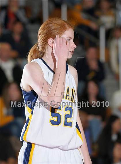 Thumbnail 2 in Sheldon vs. Oak Ridge (CIF SJS D1 Playoffs) photogallery.