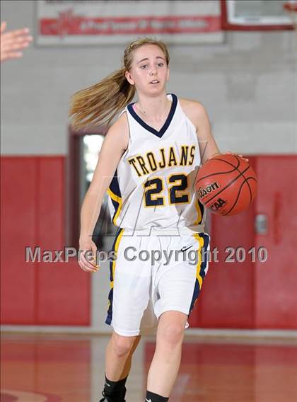 Thumbnail 1 in Sheldon vs. Oak Ridge (CIF SJS D1 Playoffs) photogallery.