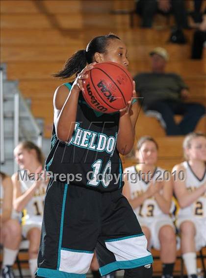 Thumbnail 2 in Sheldon vs. Oak Ridge (CIF SJS D1 Playoffs) photogallery.