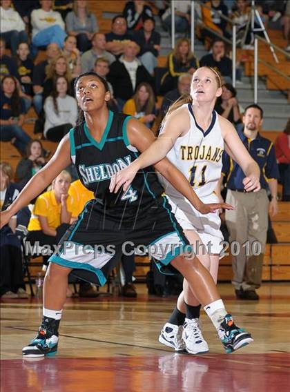 Thumbnail 2 in Sheldon vs. Oak Ridge (CIF SJS D1 Playoffs) photogallery.