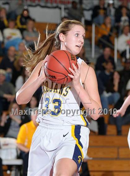 Thumbnail 2 in Sheldon vs. Oak Ridge (CIF SJS D1 Playoffs) photogallery.