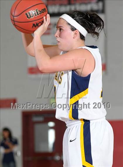 Thumbnail 3 in Sheldon vs. Oak Ridge (CIF SJS D1 Playoffs) photogallery.