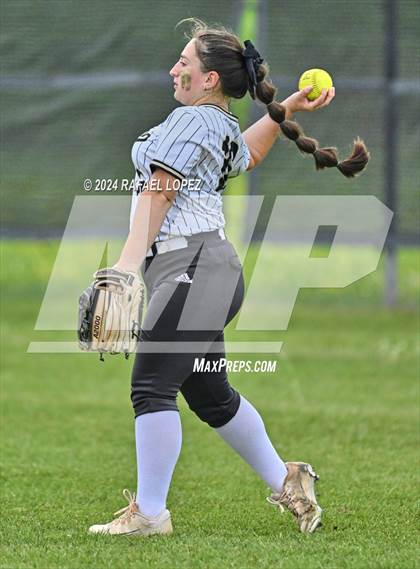 Thumbnail 2 in Terry @ Galena Park (UIL Softball 5A Region 3 Bi-District) photogallery.
