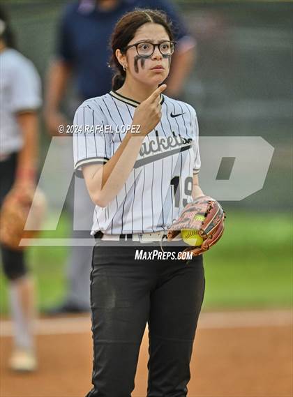 Thumbnail 3 in Terry @ Galena Park (UIL Softball 5A Region 3 Bi-District) photogallery.