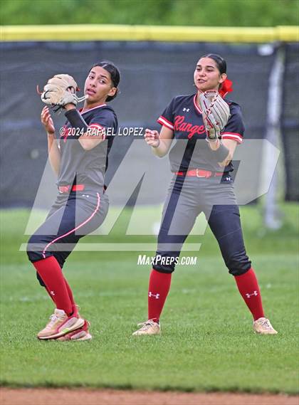Thumbnail 3 in Terry @ Galena Park (UIL Softball 5A Region 3 Bi-District) photogallery.