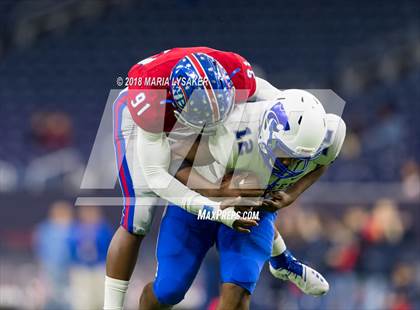 Thumbnail 3 in Cypress Creek vs West Brook (UIL 6A Quarterfinal Playoffs) photogallery.