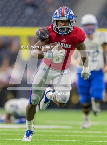 Thumbnail 3 in Cypress Creek vs West Brook (UIL 6A Quarterfinal Playoffs) photogallery.