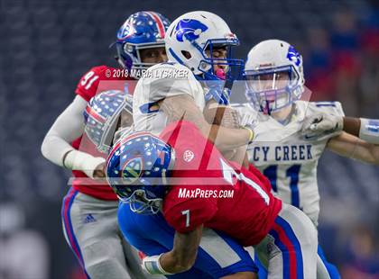 Thumbnail 3 in Cypress Creek vs West Brook (UIL 6A Quarterfinal Playoffs) photogallery.