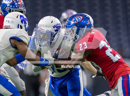 Thumbnail 1 in Cypress Creek vs West Brook (UIL 6A Quarterfinal Playoffs) photogallery.