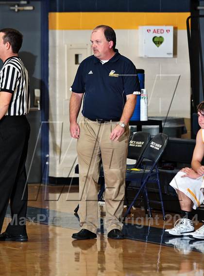 Thumbnail 2 in King's Academy @ Seymour (Seymour Christmas Classic) photogallery.