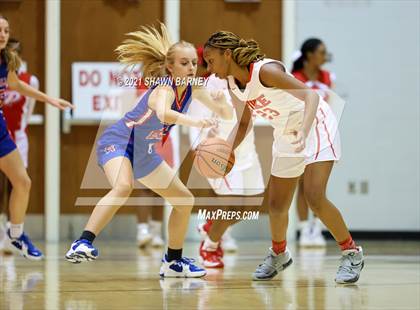Thumbnail 3 in Roncalli @ Pike photogallery.