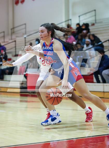 Thumbnail 1 in Roncalli @ Pike photogallery.