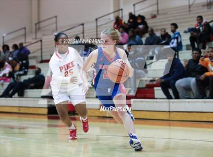 Thumbnail 1 in Roncalli @ Pike photogallery.