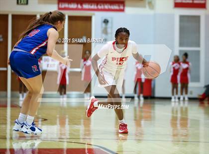 Thumbnail 1 in Roncalli @ Pike photogallery.