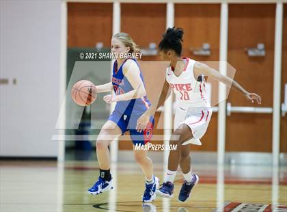 Thumbnail 2 in Roncalli @ Pike photogallery.
