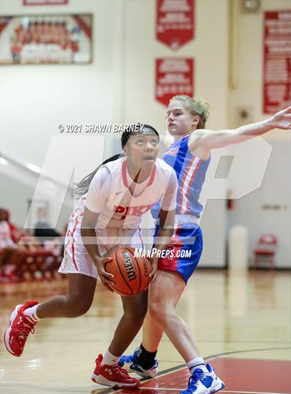 Thumbnail 1 in Roncalli @ Pike photogallery.