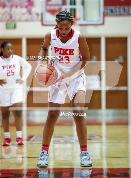 Thumbnail 1 in Roncalli @ Pike photogallery.