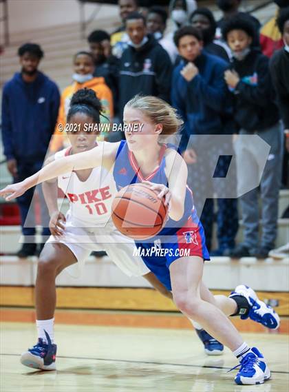 Thumbnail 3 in Roncalli @ Pike photogallery.