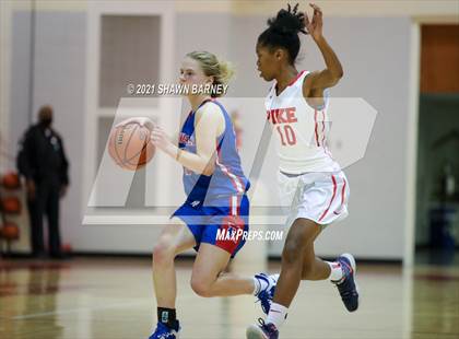 Thumbnail 1 in Roncalli @ Pike photogallery.