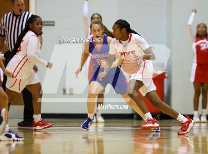 Thumbnail 1 in Roncalli @ Pike photogallery.
