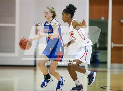 Thumbnail 3 in Roncalli @ Pike photogallery.