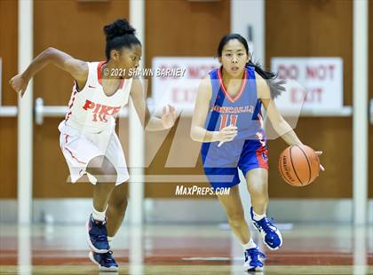 Thumbnail 2 in Roncalli @ Pike photogallery.