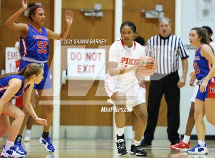 Thumbnail 3 in Roncalli @ Pike photogallery.