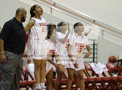 Thumbnail 3 in Roncalli @ Pike photogallery.