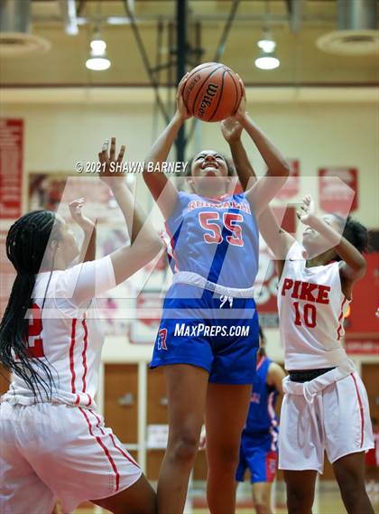 Thumbnail 2 in Roncalli @ Pike photogallery.