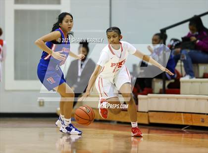 Thumbnail 2 in Roncalli @ Pike photogallery.