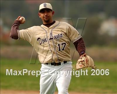 Thumbnail 2 in Don Lugo @ Diamond Ranch  photogallery.