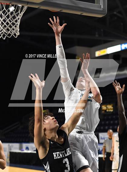 Thumbnail 2 in Kentlake vs. Bonney Lake photogallery.