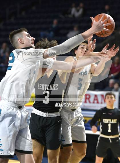Thumbnail 2 in Kentlake vs. Bonney Lake photogallery.