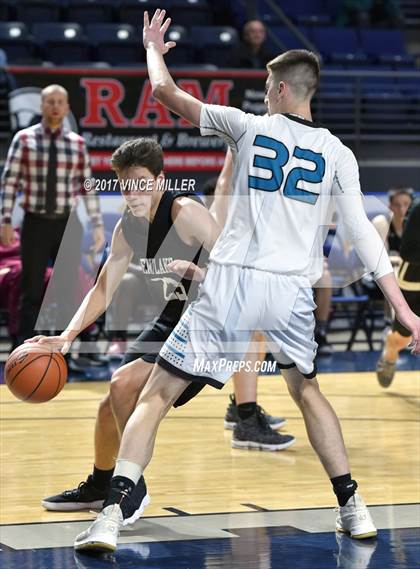 Thumbnail 1 in Kentlake vs. Bonney Lake photogallery.