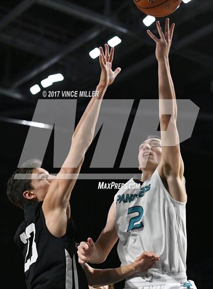 Thumbnail 1 in Kentlake vs. Bonney Lake photogallery.