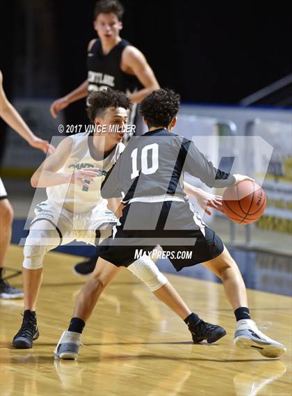 Thumbnail 1 in Kentlake vs. Bonney Lake photogallery.
