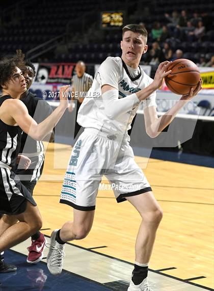 Thumbnail 2 in Kentlake vs. Bonney Lake photogallery.