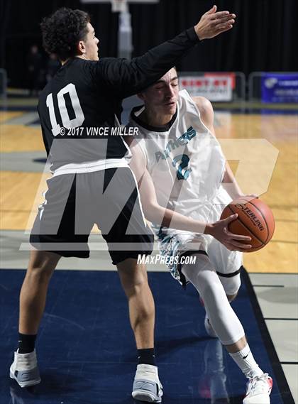 Thumbnail 3 in Kentlake vs. Bonney Lake photogallery.