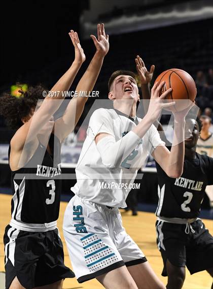 Thumbnail 1 in Kentlake vs. Bonney Lake photogallery.