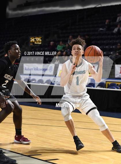 Thumbnail 3 in Kentlake vs. Bonney Lake photogallery.