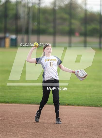 Thumbnail 1 in Campbell-Savona @ South Seneca photogallery.