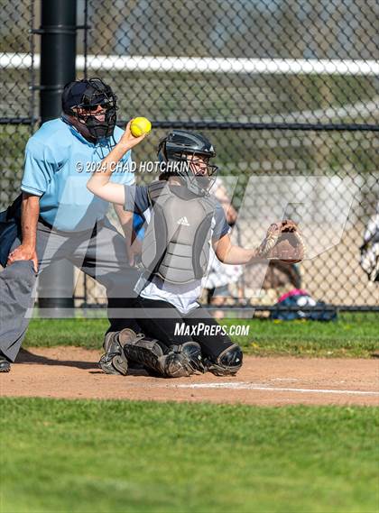 Thumbnail 3 in Campbell-Savona @ South Seneca photogallery.
