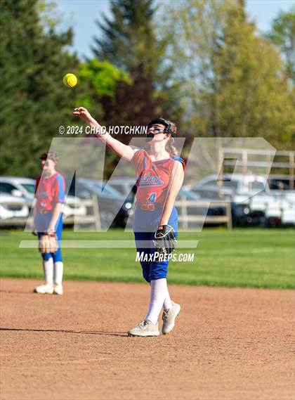 Thumbnail 1 in Campbell-Savona @ South Seneca photogallery.