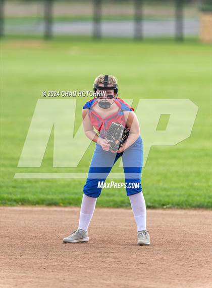 Thumbnail 1 in Campbell-Savona @ South Seneca photogallery.